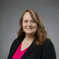 Jenni Headshot - New